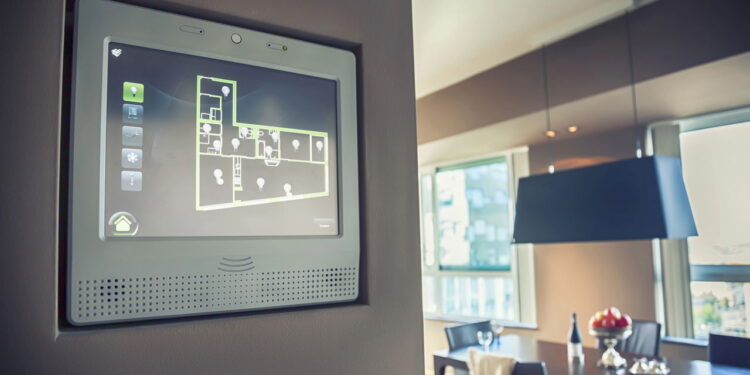 3 tecnologias essenciais para transformar sua casa em um lar inteligente