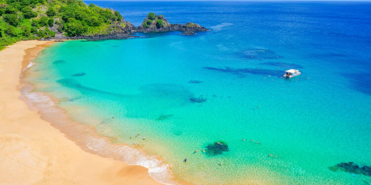 Os segredos mais bem guardados das praias brasileiras! Você conhece?