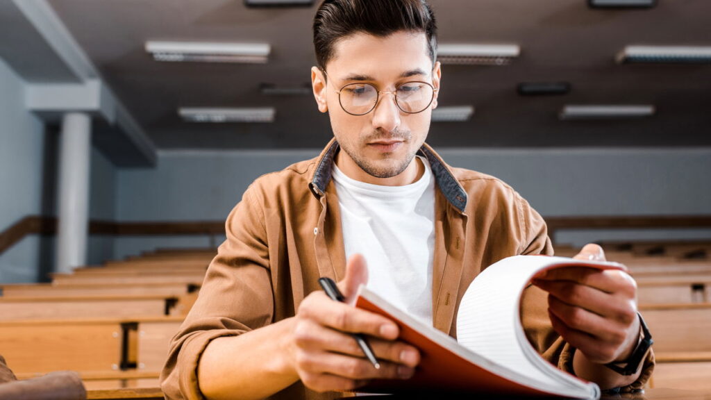 Top 3 signos com maior inteligência segundo a astrologia