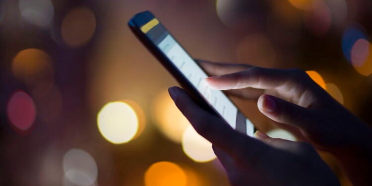 Seu telefone pode estar ouvindo suas conversas, saiba como desativar essa função!