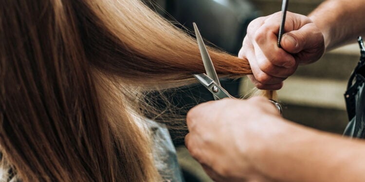 Cortes de cabelo que vão deixar você com carinha de 25