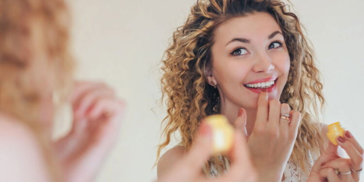 Testados e aprovados! 10 hidratantes labiais mais potentes do ano