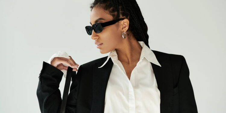 Como montar looks fashionistas com blazer preto