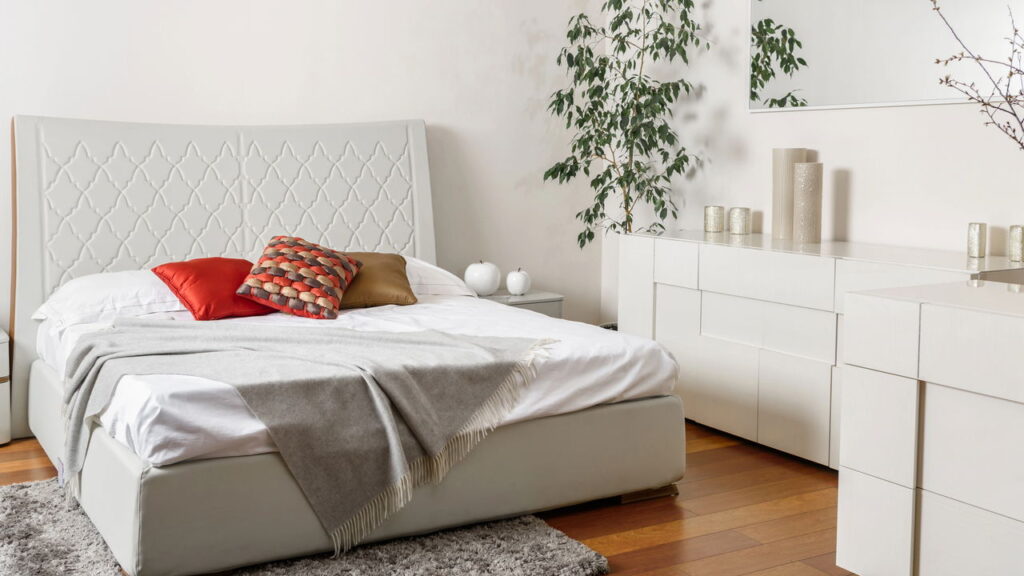 Confira opções de decoração inteligente para quarto pequeno!