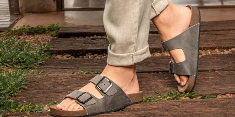 As 6 sandálias masculinas que são puro conforto e ainda elevam seu estilo