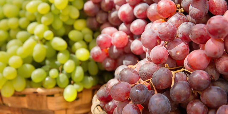 7 motivos para comer mais uvas e transformar sua saúde