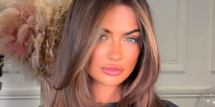 7 cortes de cabelo que afinam o rosto e realçam sua beleza