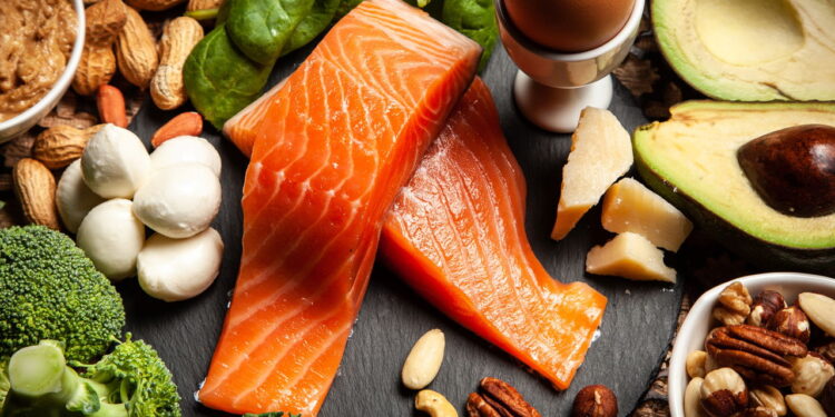 Desequilíbrio hormonal? Saiba o que comer para reverter isso