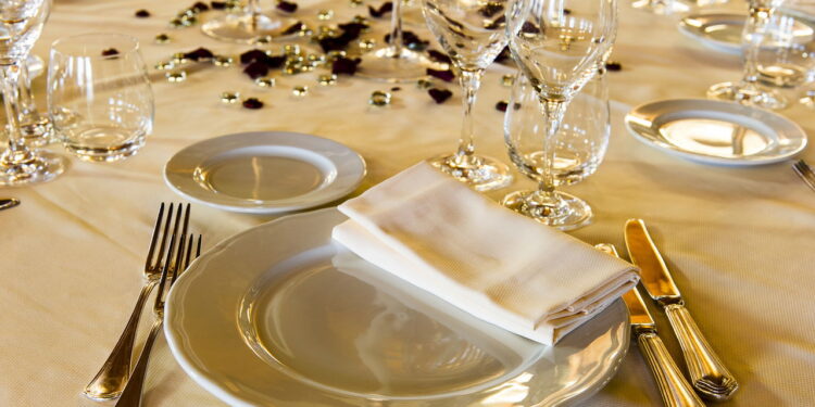 O guia definitivo para montar a mesa perfeita para seus convidados