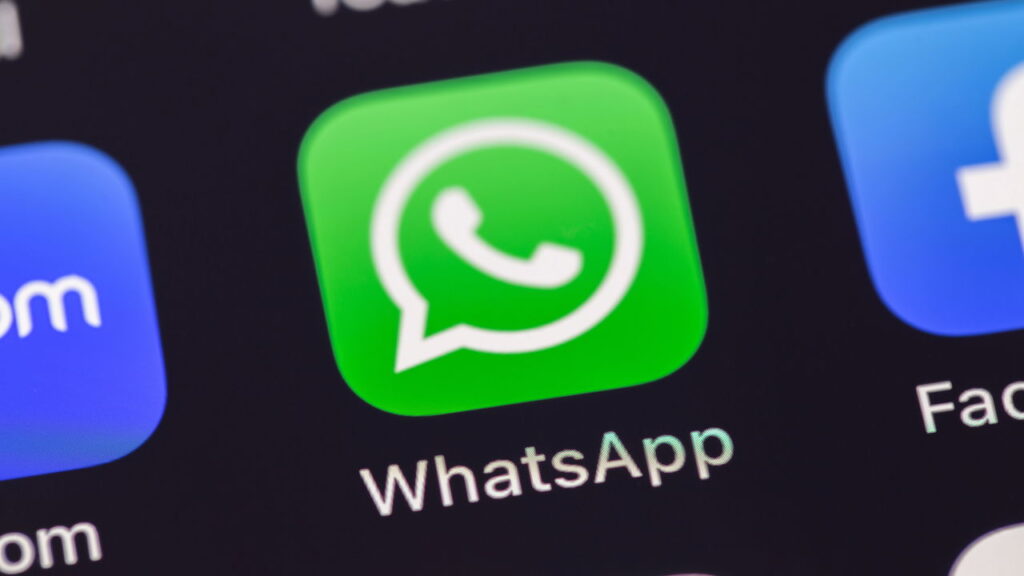 Psicologia explica o que está por trás de quem posta demais no WhatsApp